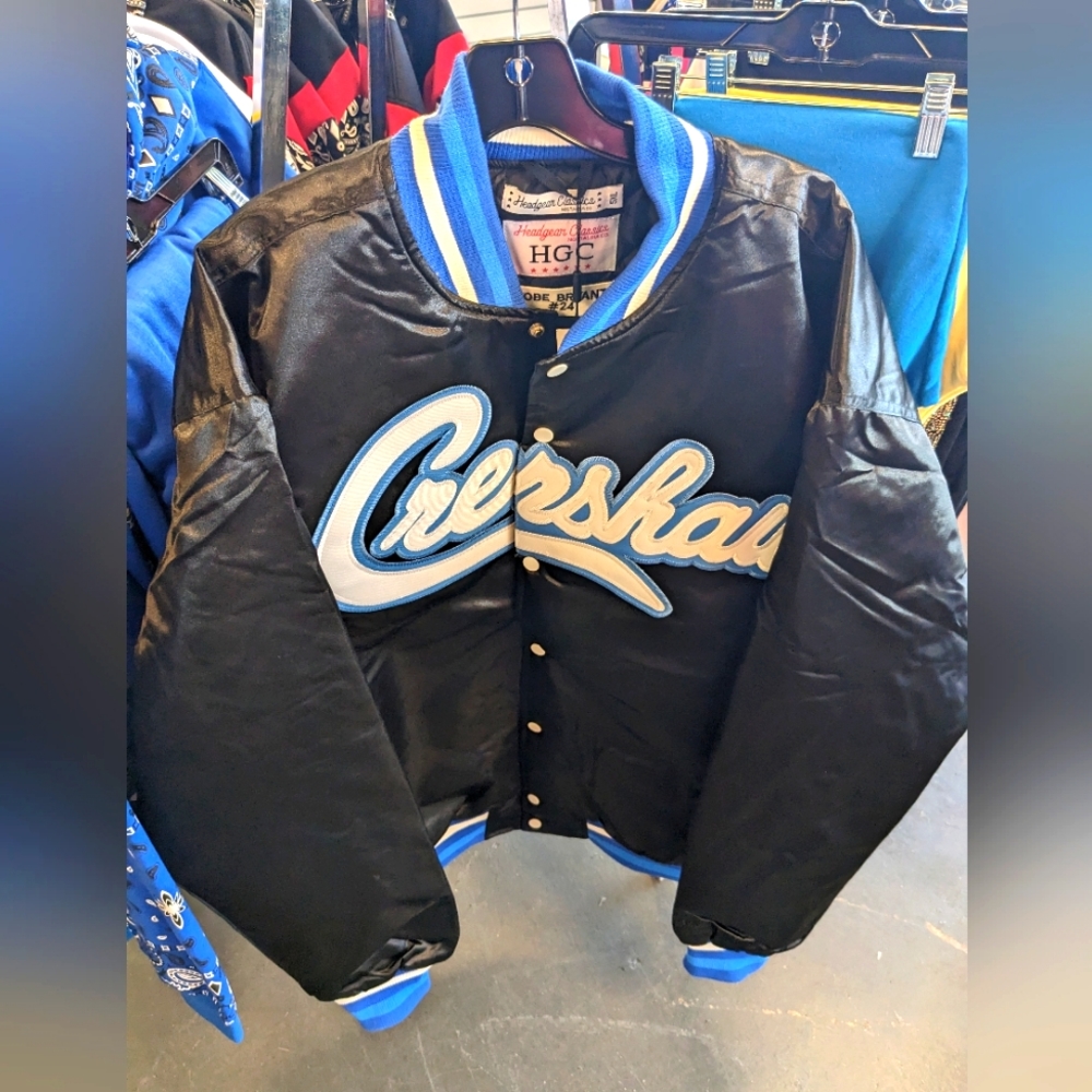 Bomber jacket